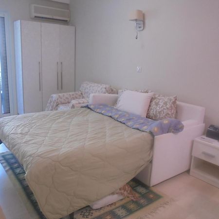 Modern Studio By The Sea Loutra Edipsou  Dış mekan fotoğraf