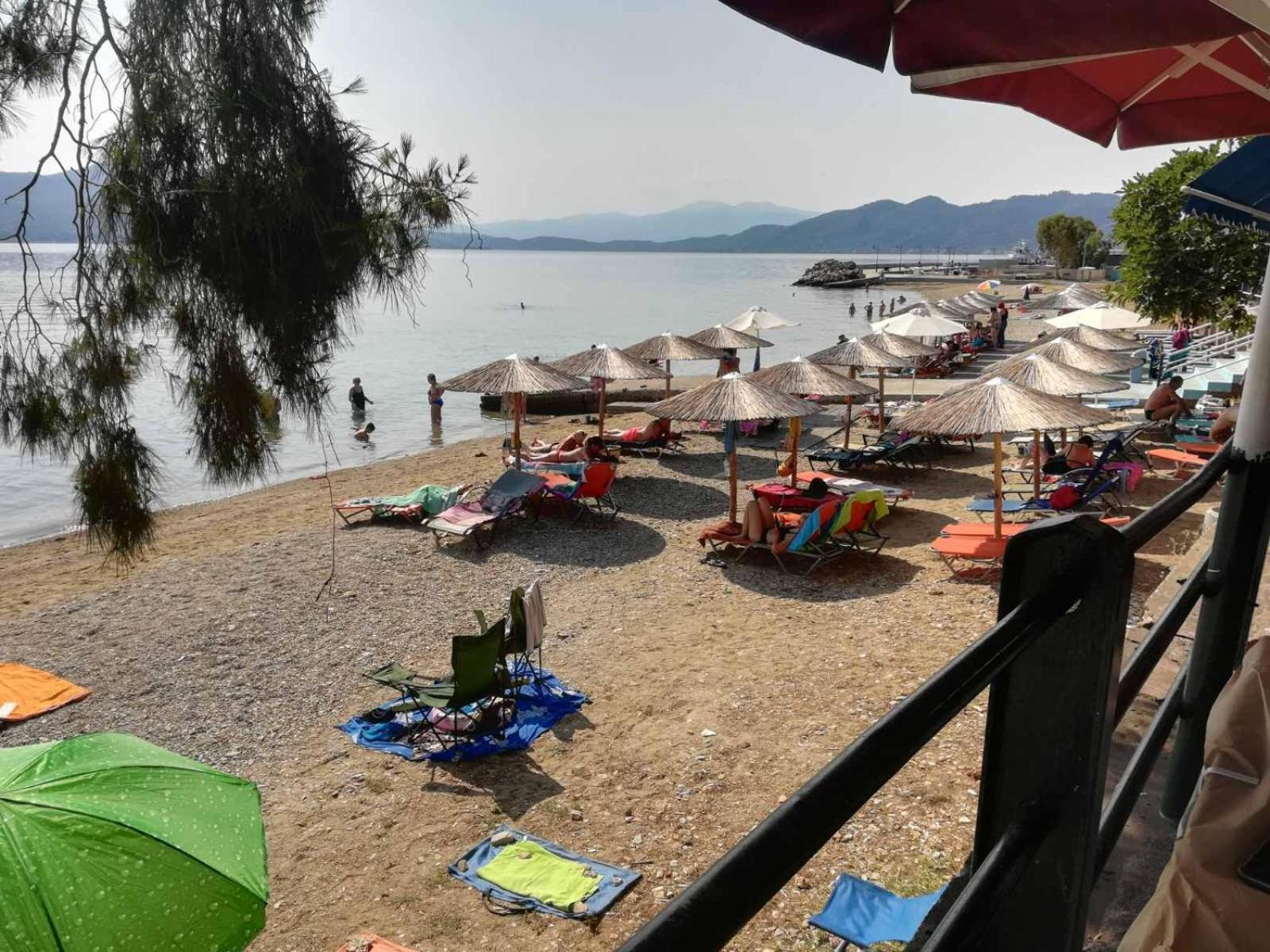 Modern Studio By The Sea Loutra Edipsou  Dış mekan fotoğraf